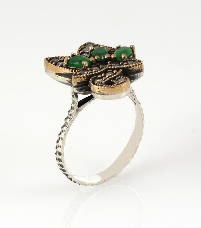 Natural Stone Statement Victorian Design Ring: Natural Stone Statement Victorian Design Ring **|**|** 6.03g Natural Stone Emerald Beryl Victorian Design Ring w/ cz diamonds; stamp 925 ; MSRP: $0