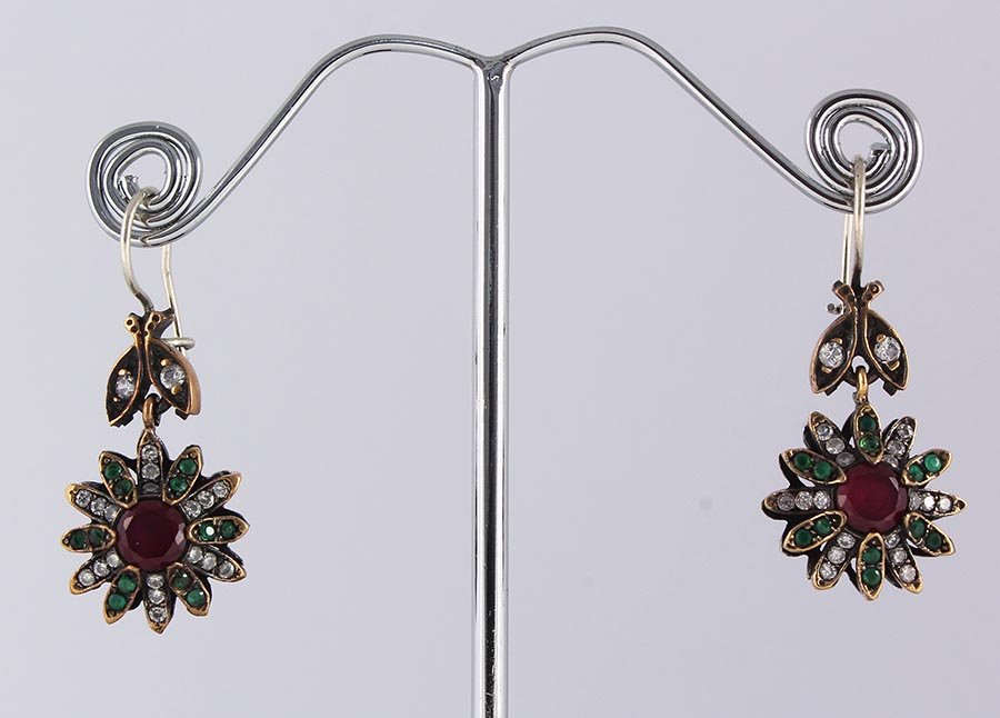 Natural Stone Antique Design Dangle Earring: Natural Stone Antique Design Dangle Earring **|**|** 7.57g Natural Stone Ruby (6MM) and Emerald Beryl Antique Look Earring; stamp 925 ; MSRP: $100