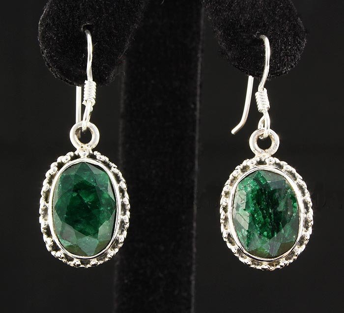 EMERALD BERYL 33.15CTW SILVER HOOK EARRING: EMERALD BERYL 33.15CTW SILVER HOOK EARRING **|**|** 14X10MM OVAL SHAPE EMERALD BERYL STERLING SILVER HOOK EARRING ; MSRP: $100