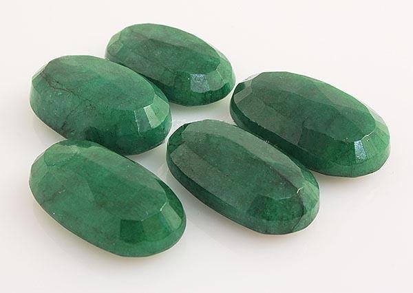 173.24ctw Faceted Loose Emerald Beryl Gemstone Lot of 5: 173.24ctw Faceted Loose Emerald Beryl Gemstone Lot of 5 **|**|** Mix Sizes Oval Shape Faceted Emerald Beryl Loose Gemstone ; MSRP: $1500