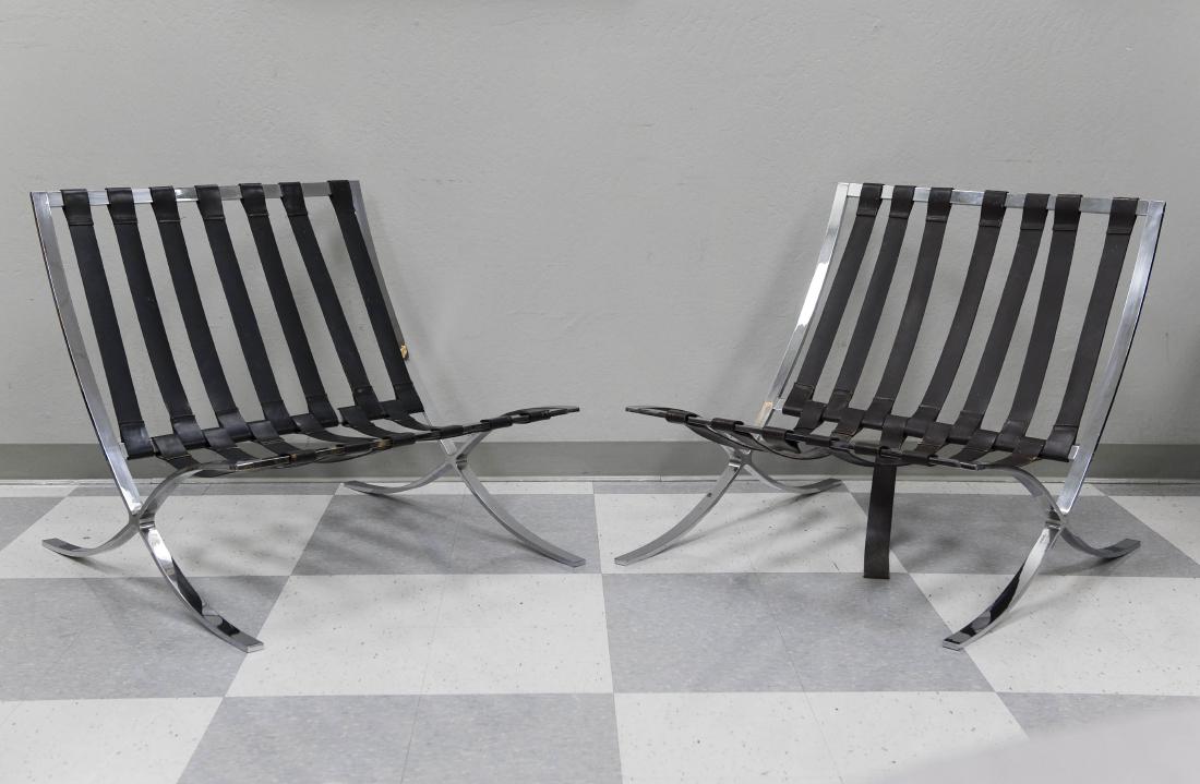 Pair of Industria Argentina Barcelona Chairs. (1 of 6)