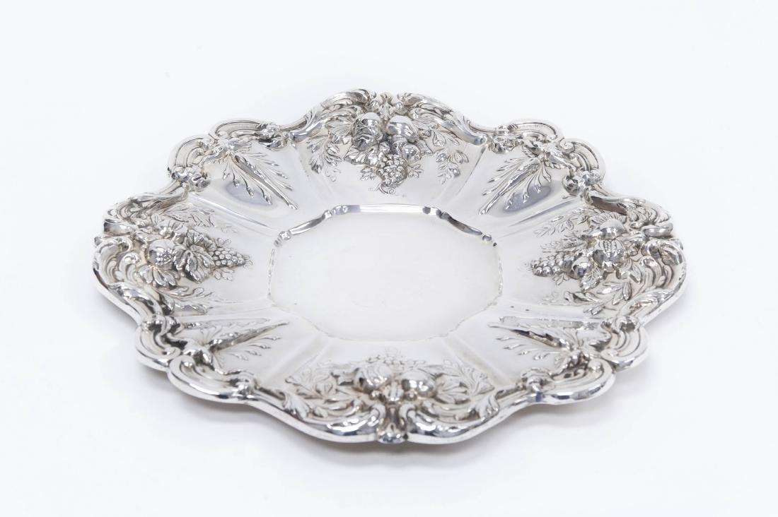 Reed & Barton "Francis I" Sterling Silver Plate. (1 of 4)