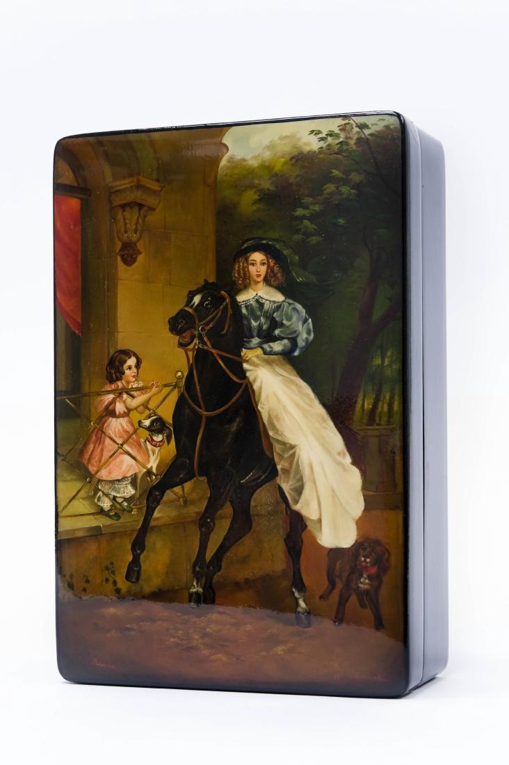 Malysheva Fedoskino  Lacquer Box. (1 of 9)