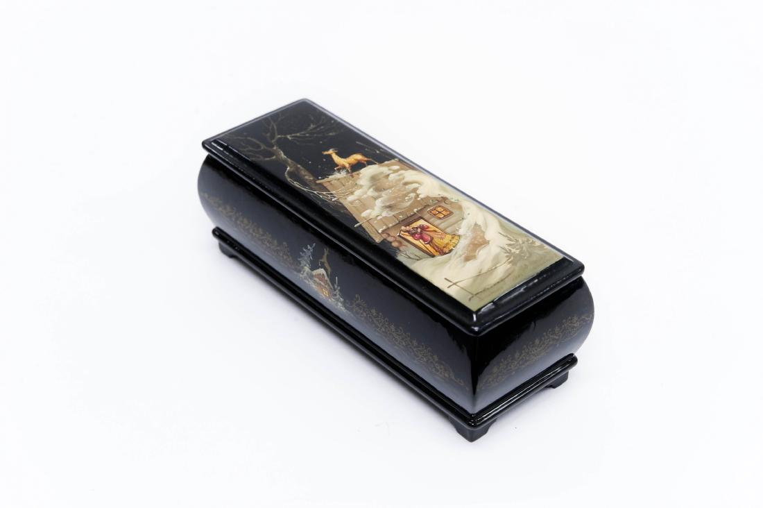 Ivoylov Fedoskino Lacquer Box. (1 of 4)