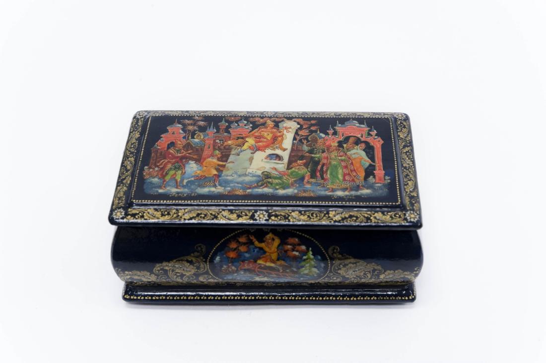 Serov Palekh Russian Lacquer Box. (1 of 7)