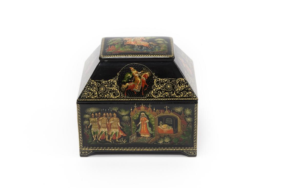 Fedorov Palekh Russian Lacquer Box. (1 of 4)