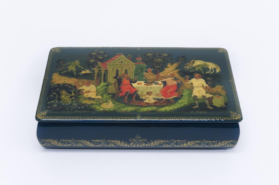 Bogdanov Palekh Russian Lacquer Box. (1 of 7)