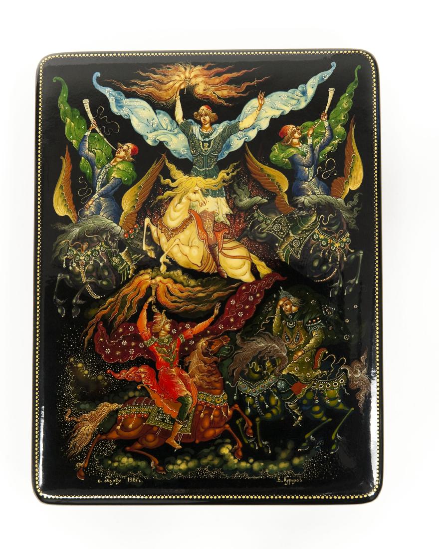 Kurilov Palekh Russian Lacquer Large Box. (1 of 6)