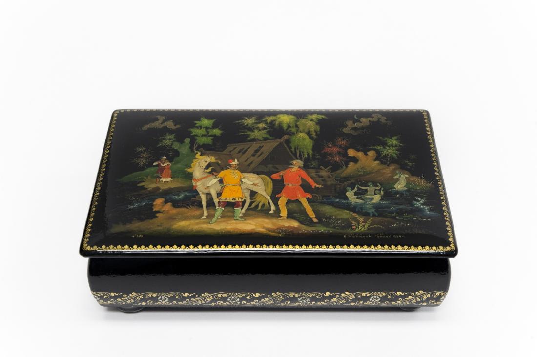 Babanov Palekh Russian Lacquer Box. (1 of 7)