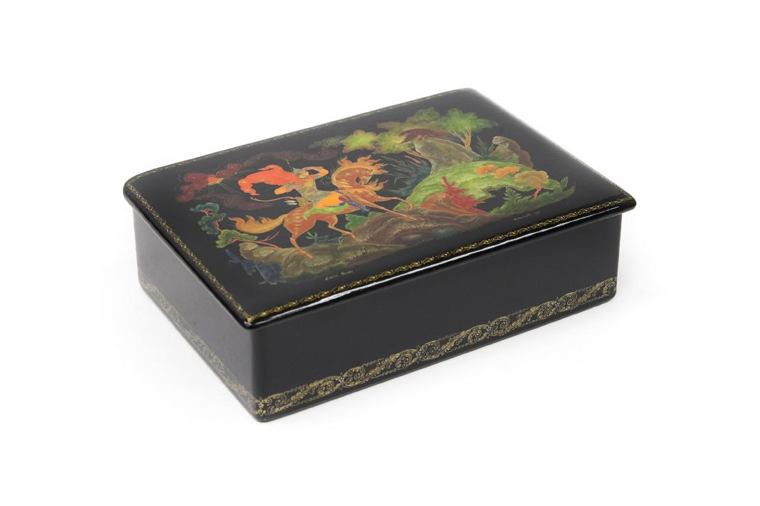 Kornilov Palekh Russian Lacquer Box. (1 of 9)