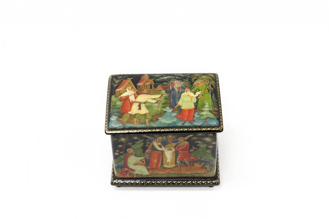 A. Sokolov Palekh Russian Lacquer Box. (1 of 7)