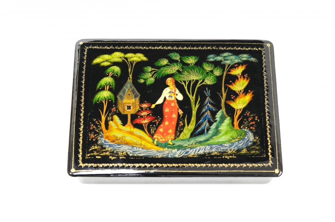 Palekh Russian Lacquer Box. (1 of 6)