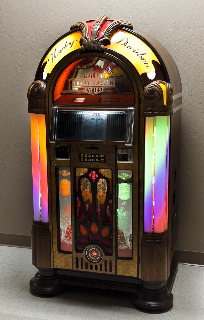 Rock-Ola Harley Davidson Jukebox. (1 of 20)