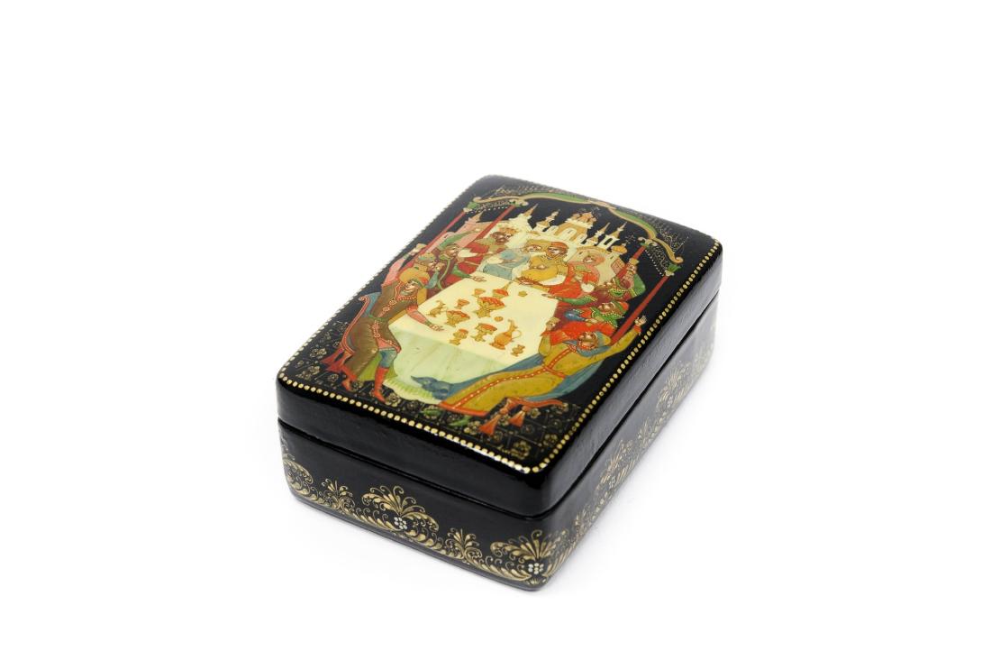 Sokolov Palekh Russian lacquer Box. (1 of 7)