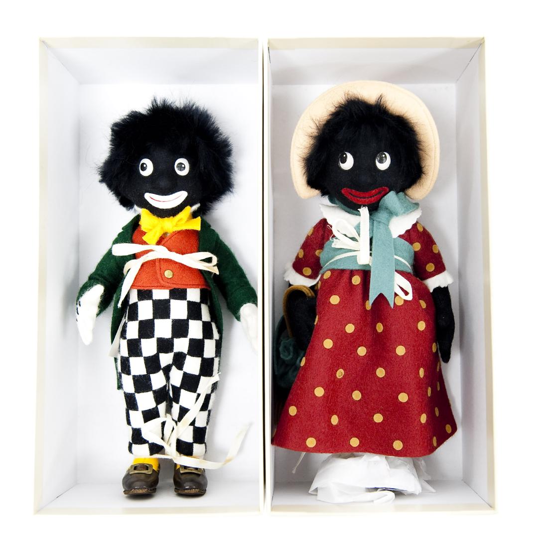 (2) R. John Wright Collector's Club Dolls.: (2) R. John Wright Collector's Club dolls. Miss Golli & Golliwog, limited edition 1055/2500. With Certificate of Authenticity and boxes.