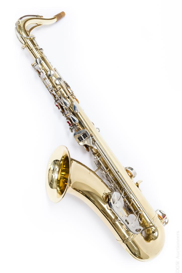 Armstrong Brass Saxophone with Case. (1 of 10)