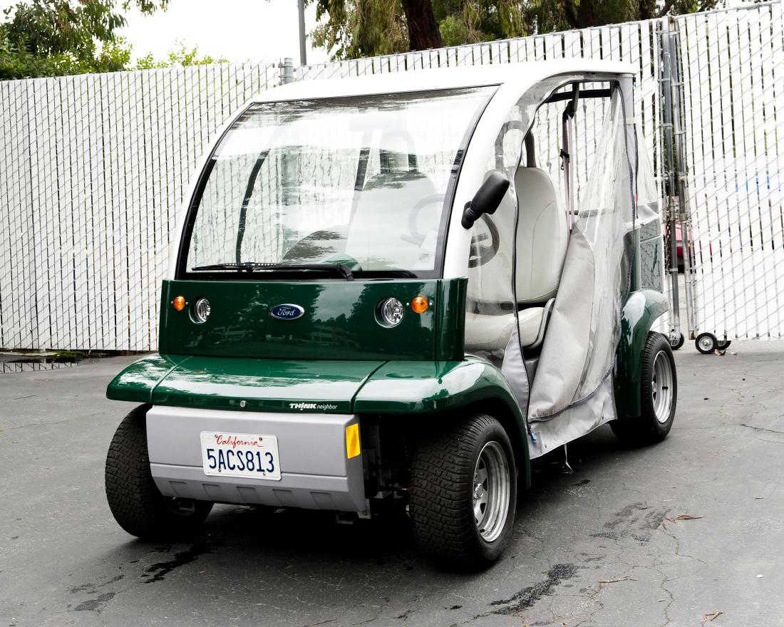 2002 Ford Think Neighbor Electric Vehicle / Golf Cart.