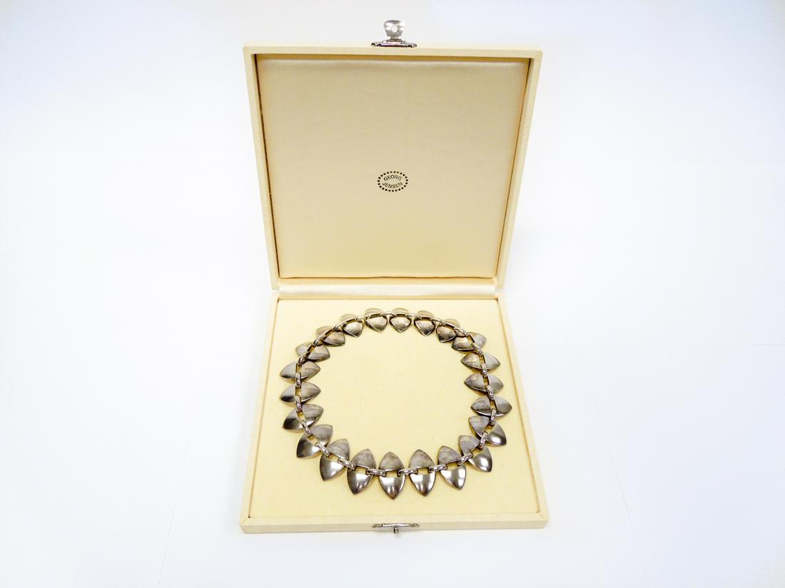 Georg Jensen Nanna Ditzel 106 Sterling Silver Choker.: Georg Jensen sterling silver choker necklace, Nanna Ditzel design 106. Hallmarked Georg Jensen, 925s 106. Length: 15 inches. 5.63 troy ounces. In Georg Jensen box.