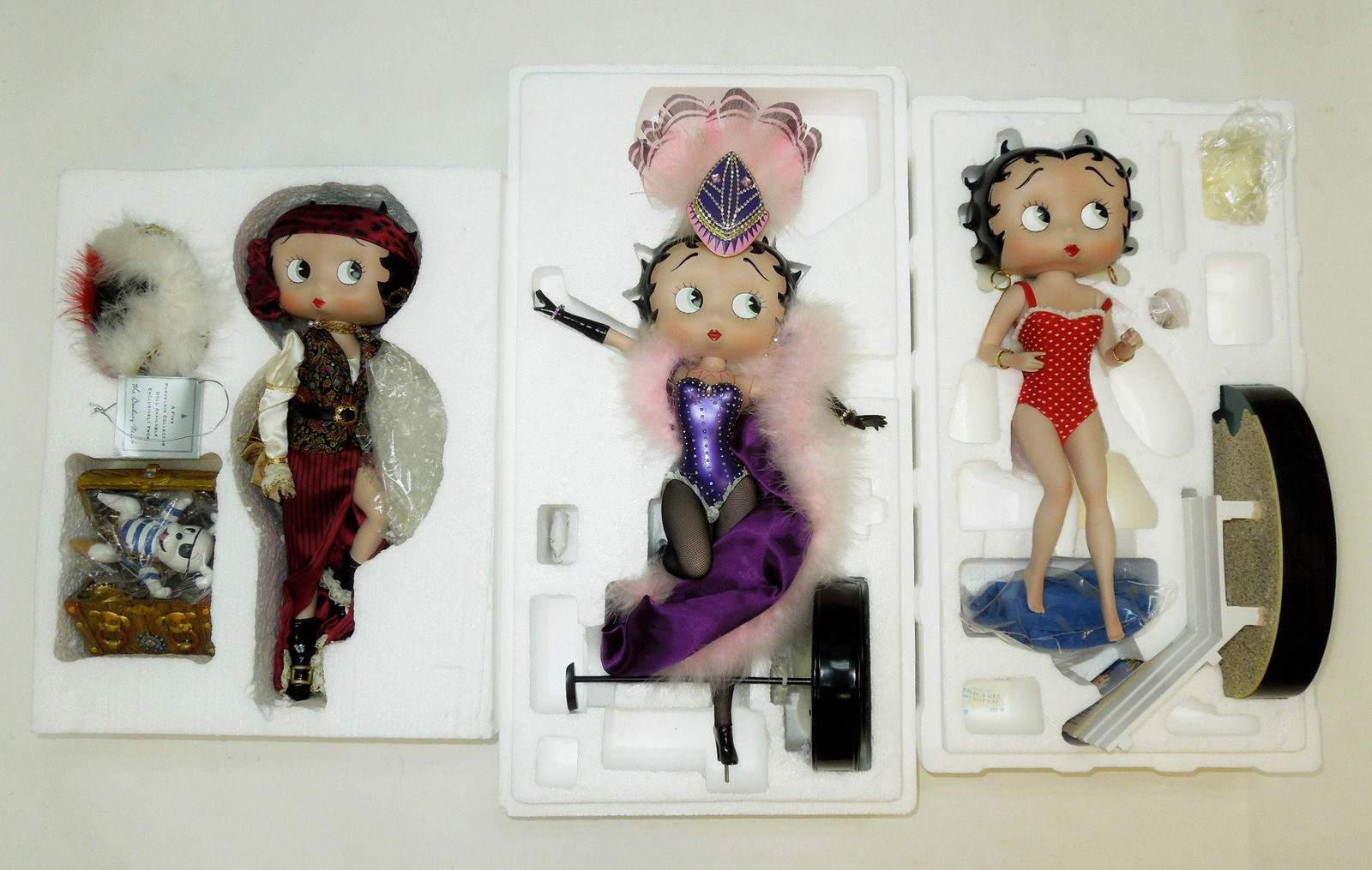 Danbury hotsell mint dolls