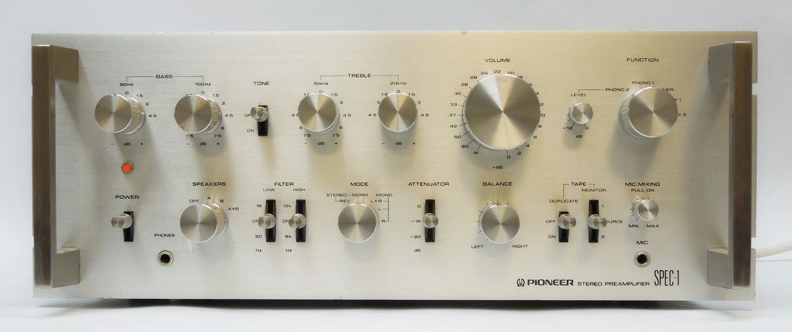 Pioneer SPEC-1 Rack Mount Stereo Pre-amplifier.: Pioneer SPEC-1 rack mountable stereo pre-amplifier. Manufactured 1976-1980. Serial number XK9601752M.
