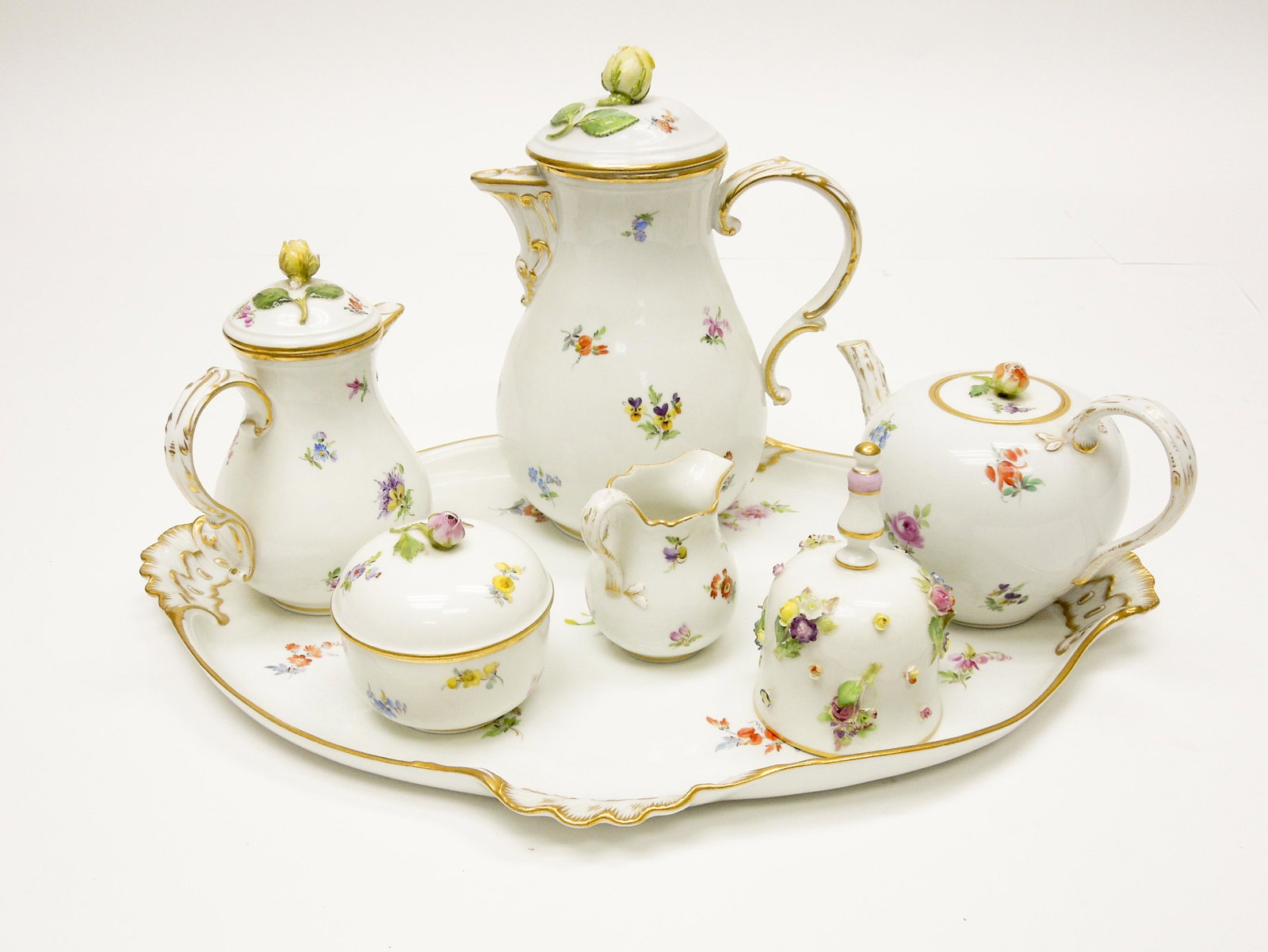 Meissen porcelain Coffee & Tea Set.: Meissen porcelain Coffee & Tea set. Coffee pot, Tea pot, pitcher, sugar bowl, creamer, bell and tray.