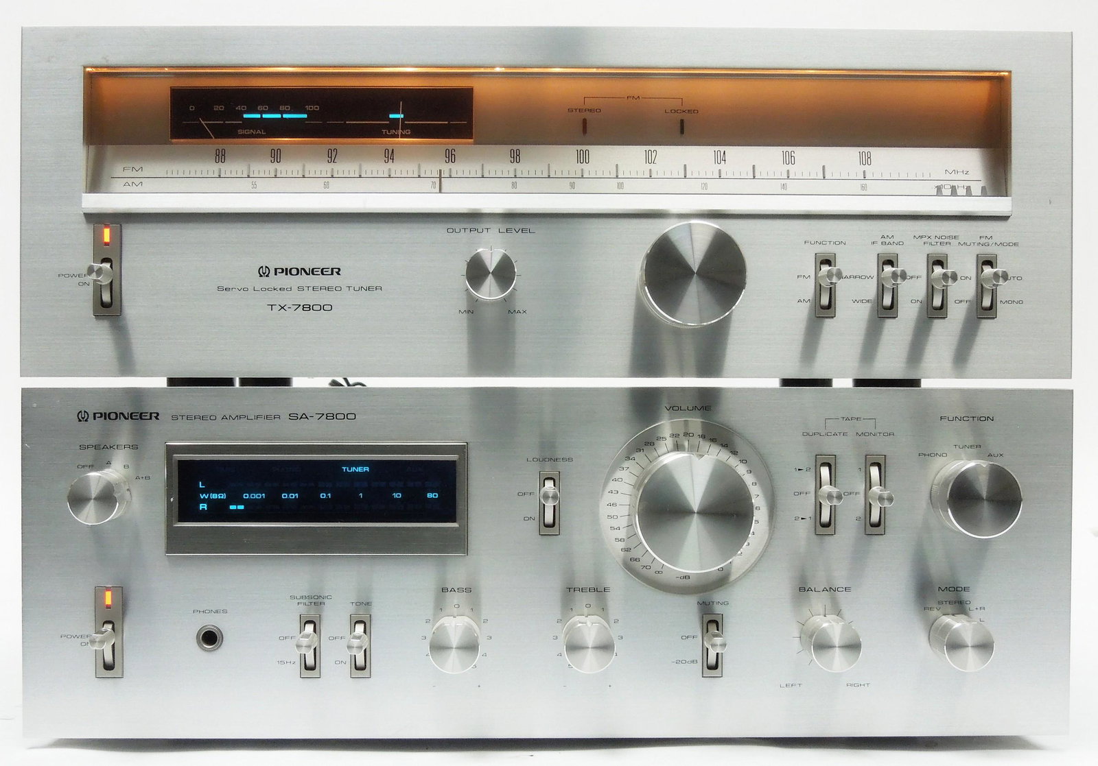 Pioneer SA-7800 Amplifier and TX-7800 Tuner.: Pioneer SA-7800 Amplifier and TX-7800 Tuner. SA-7800 Stereo Integrated Amplifier with a non-switching amplifier configuration in the power amp (manufactured 1979-81), 65 watts per channel into 8 ohms 