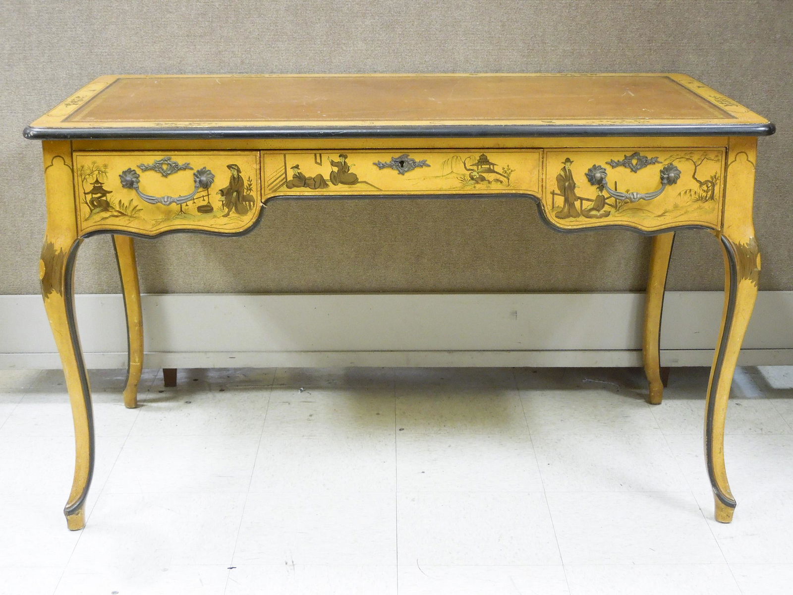 Baker Chinoiserie Leather Yellow Painted Desk. May 30, 2020 D.G.W