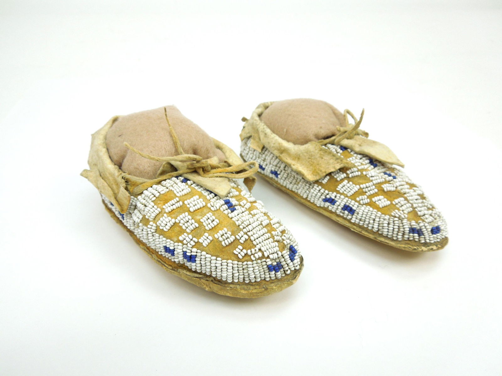 Pair of 19th C. Cheyenne Child (1 of 6)