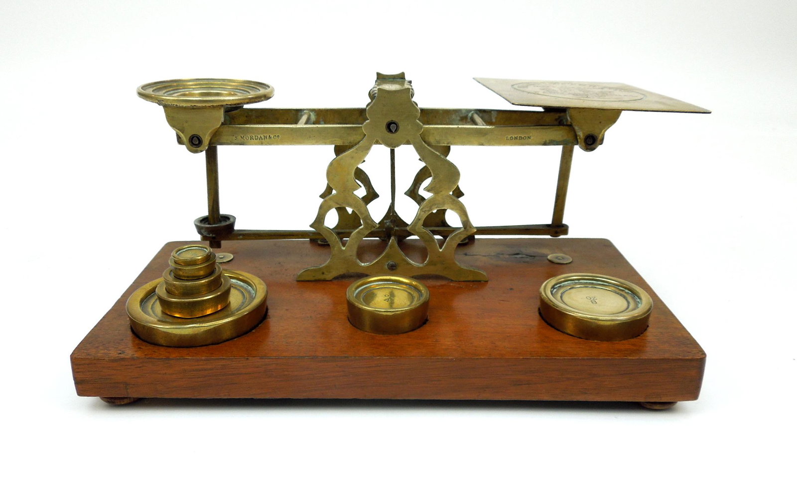S. Mordan Co. Antique English Postal Scale.: S. Mordan Co. antique brass English postal scale with weights. Circa 1900.