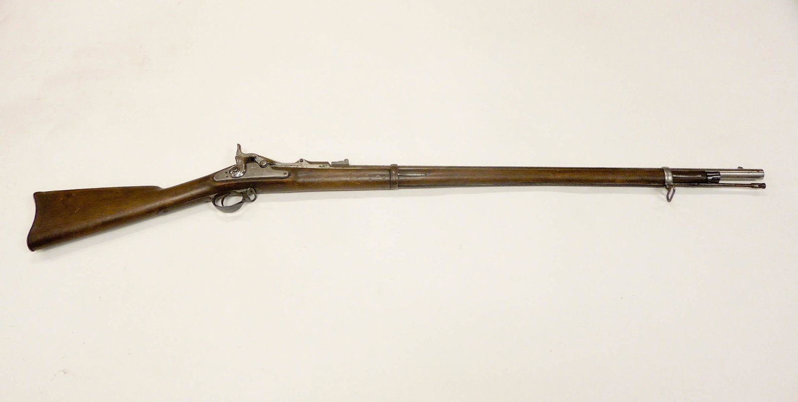 Springfield M1863 Percussion Rifle Musket.: U.S. Civil War era Springfield model 1863 percussion rifle musket with an 1870 breach loading trapdoor conversion. Receiver marked U.S. Springfield and 1864 with an American Eagle. Trapdoor conversion