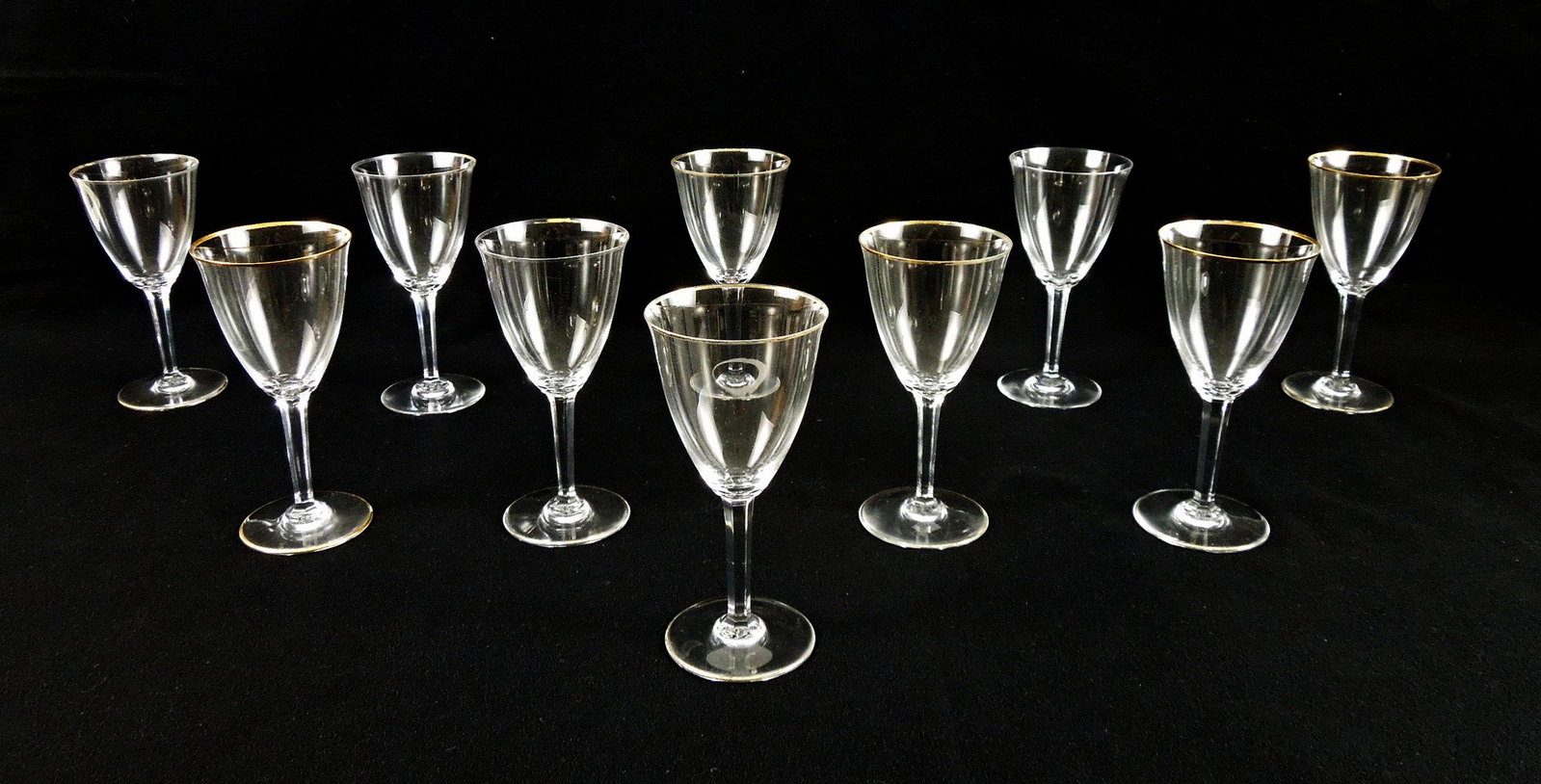 Set of (10) Baccarat Wine Glasses with Gold Trim.: Set of (10) Baccarat wine glasses with gold trim.