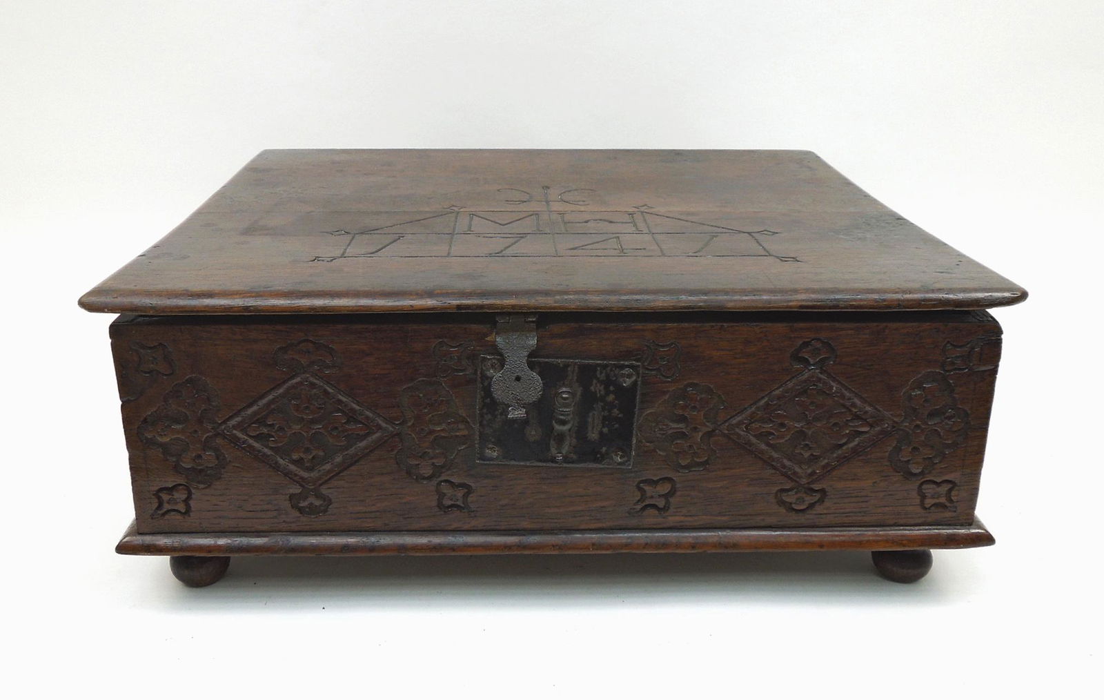 Antique Oak Document Box. (1 of 6)