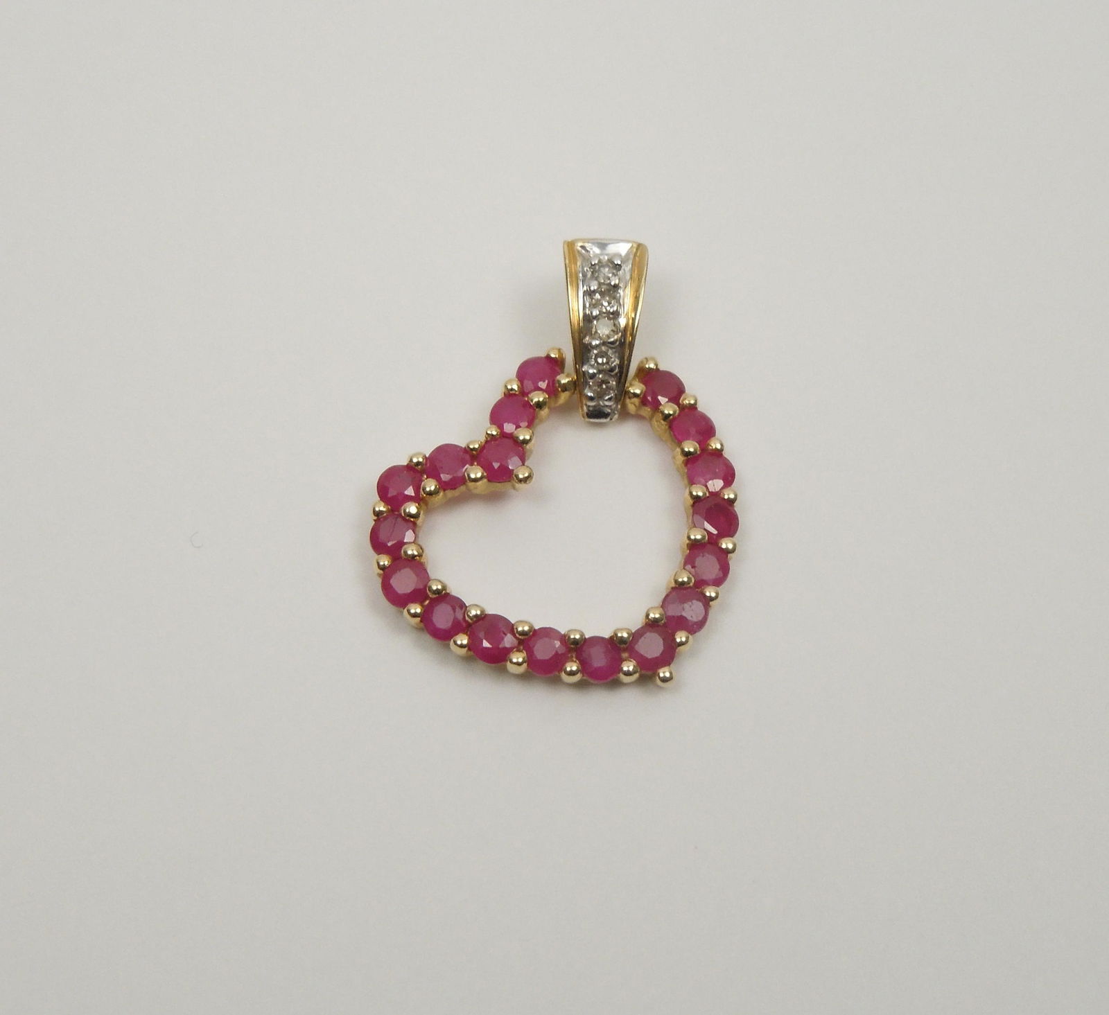 14K Yellow Gold Heart Pendant. (1 of 3)