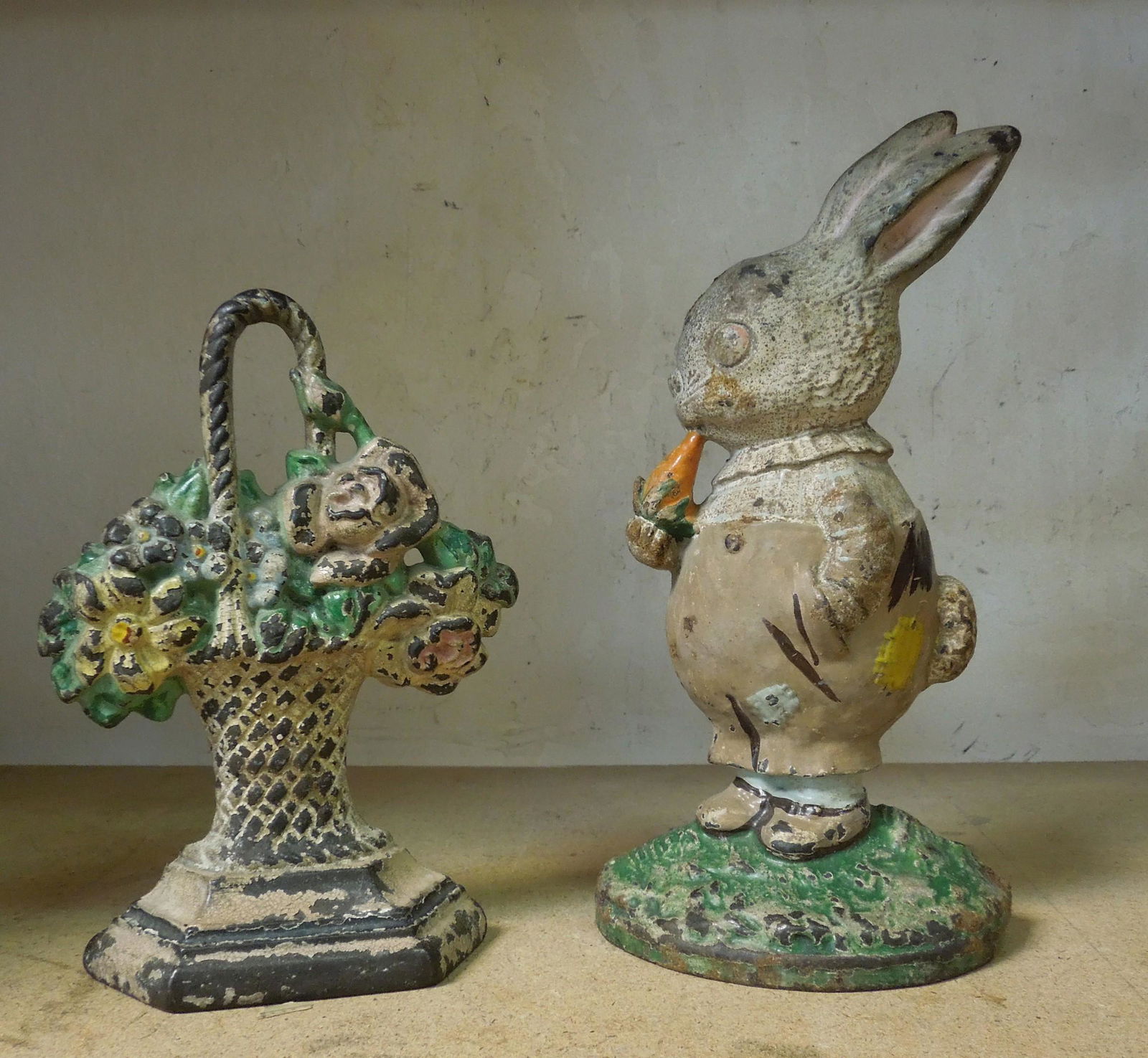 (2) Vintage Cast Iron Door Stops. (1 of 1)