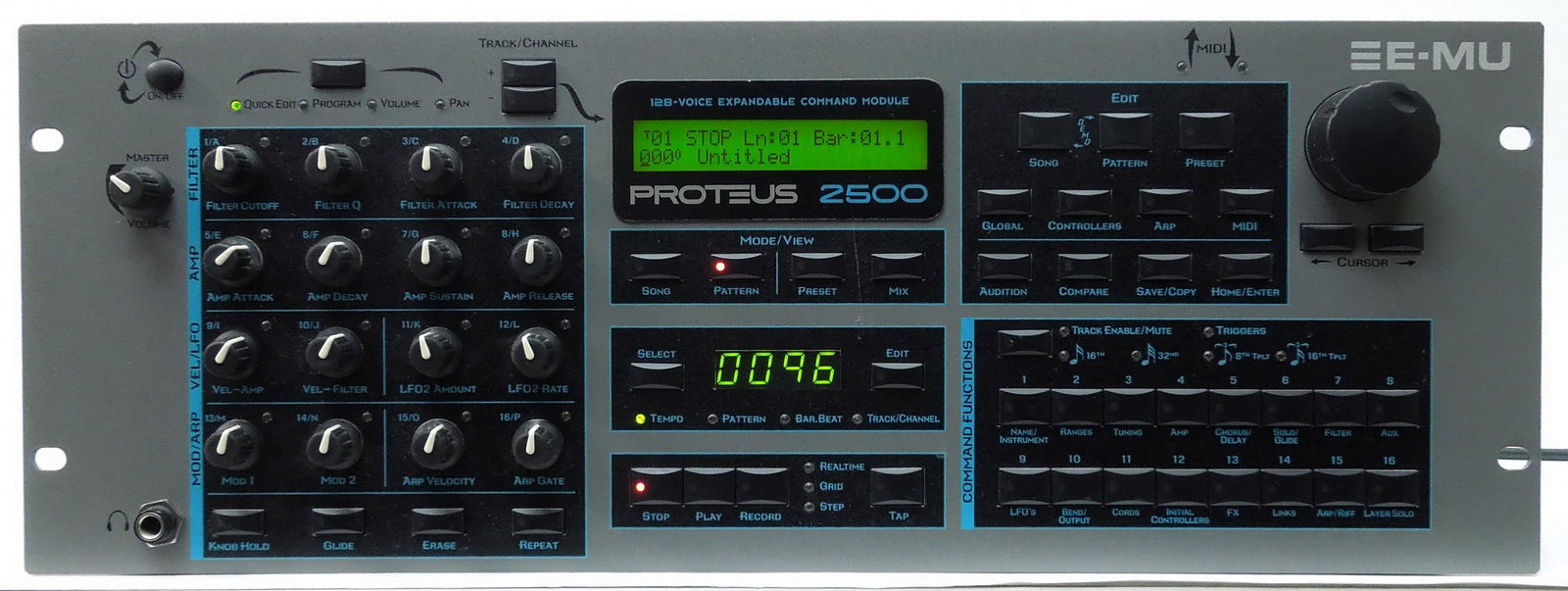 E-MU Proteus 2500 Sequencer Command Station. (1 of 3)
