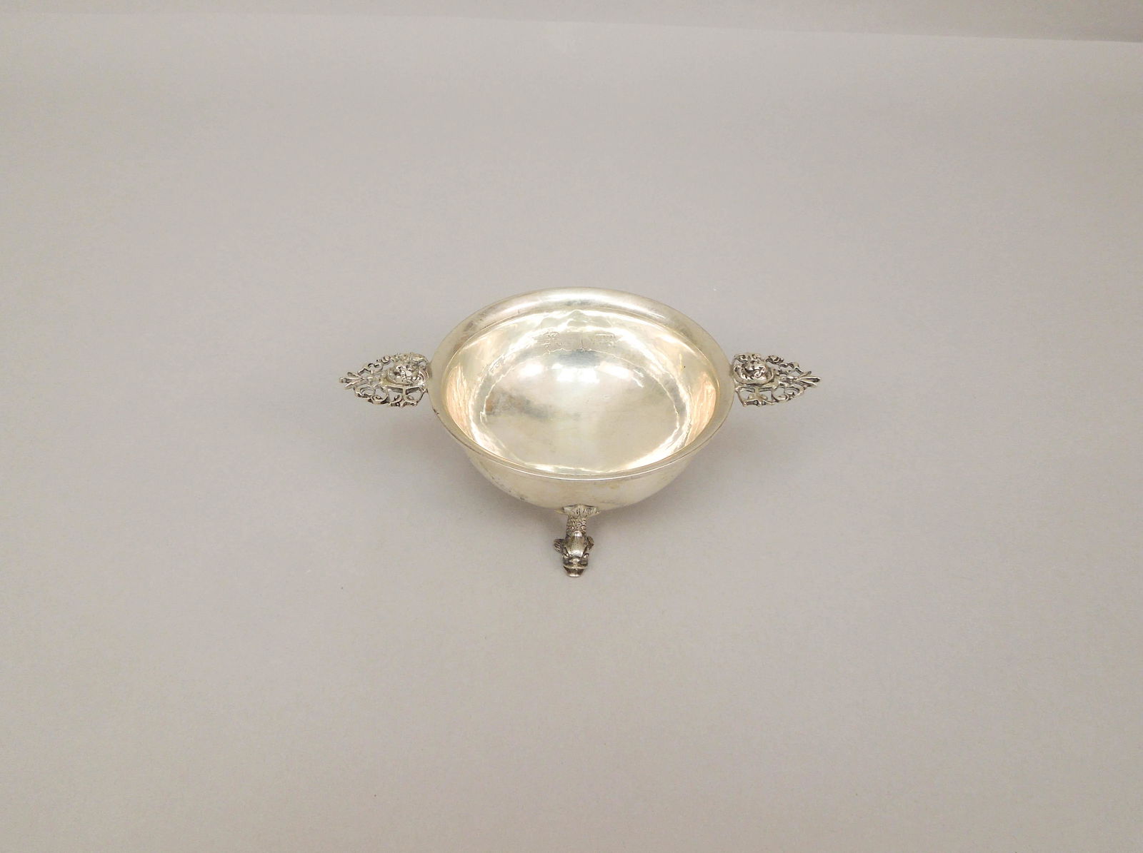 German 800 Silver Dolphin Footed Bowl. (1 of 2)