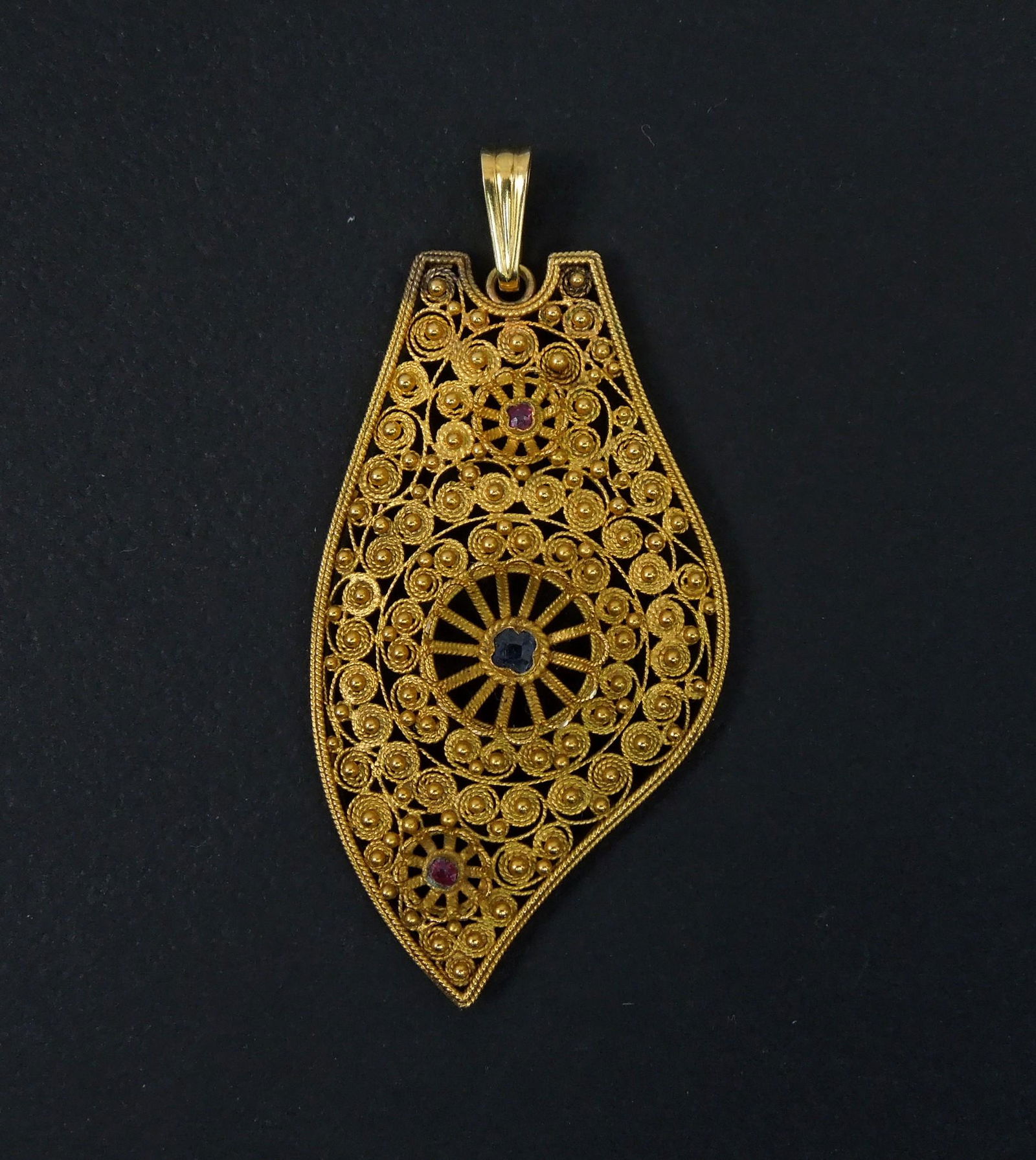 Yellow Gold Stylish Filigree Pendant. (1 of 4)
