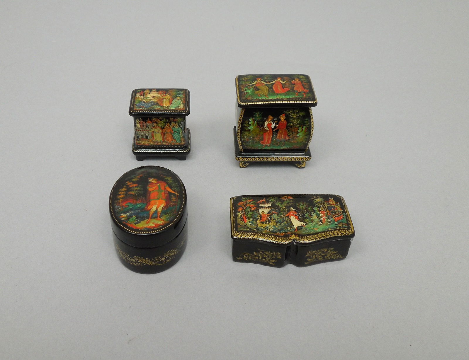 (4) Palekh Russian Miniature Boxes. (1 of 6)