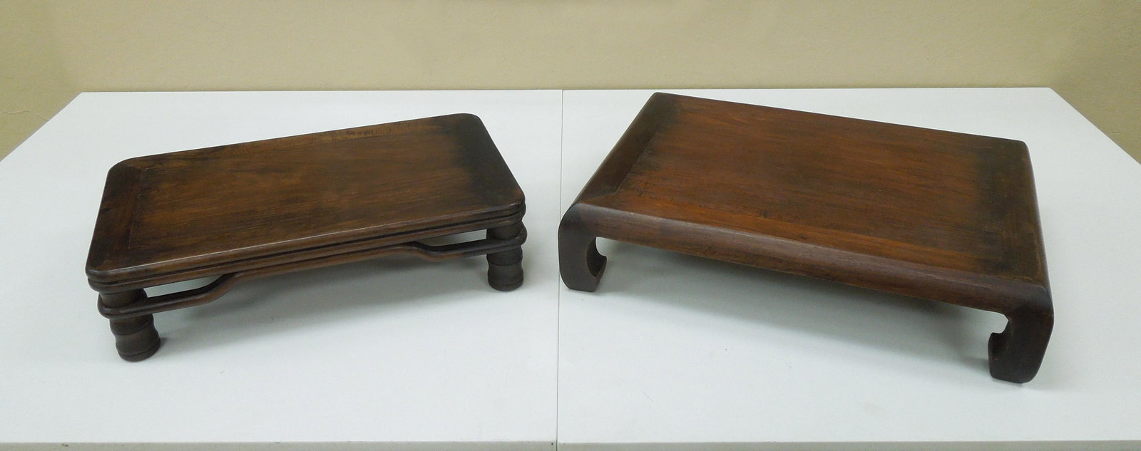 (2) Oriental Hard Wood Low Tables.: (2) Oriental hard wood low tables. 21 1/2" x 15 3/4" x 5" & 19 1/2" x 11 1/4" x 5".