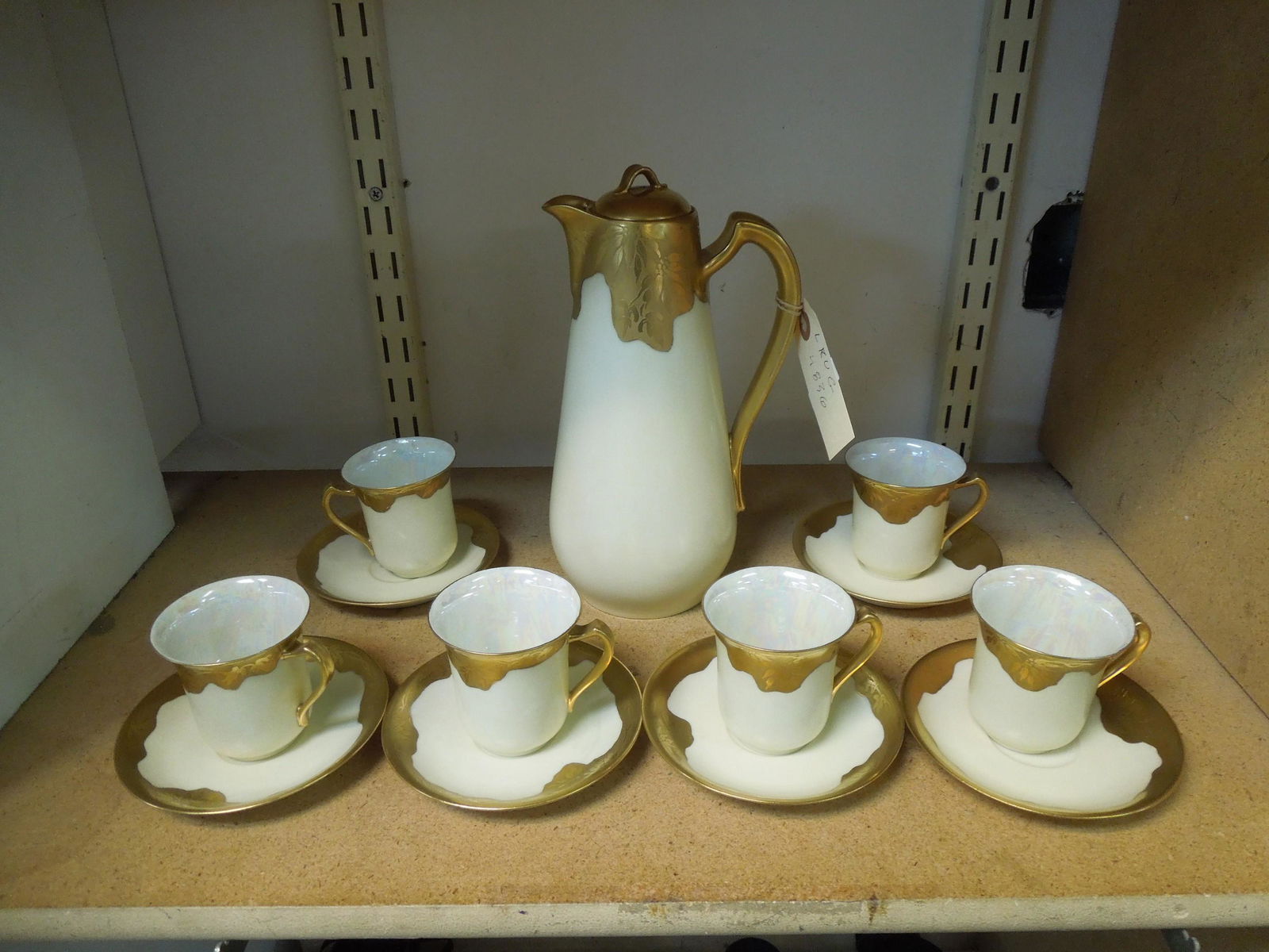 Haviland Limoges Coffee Pot, Cups & Saucers. (1 of 1)