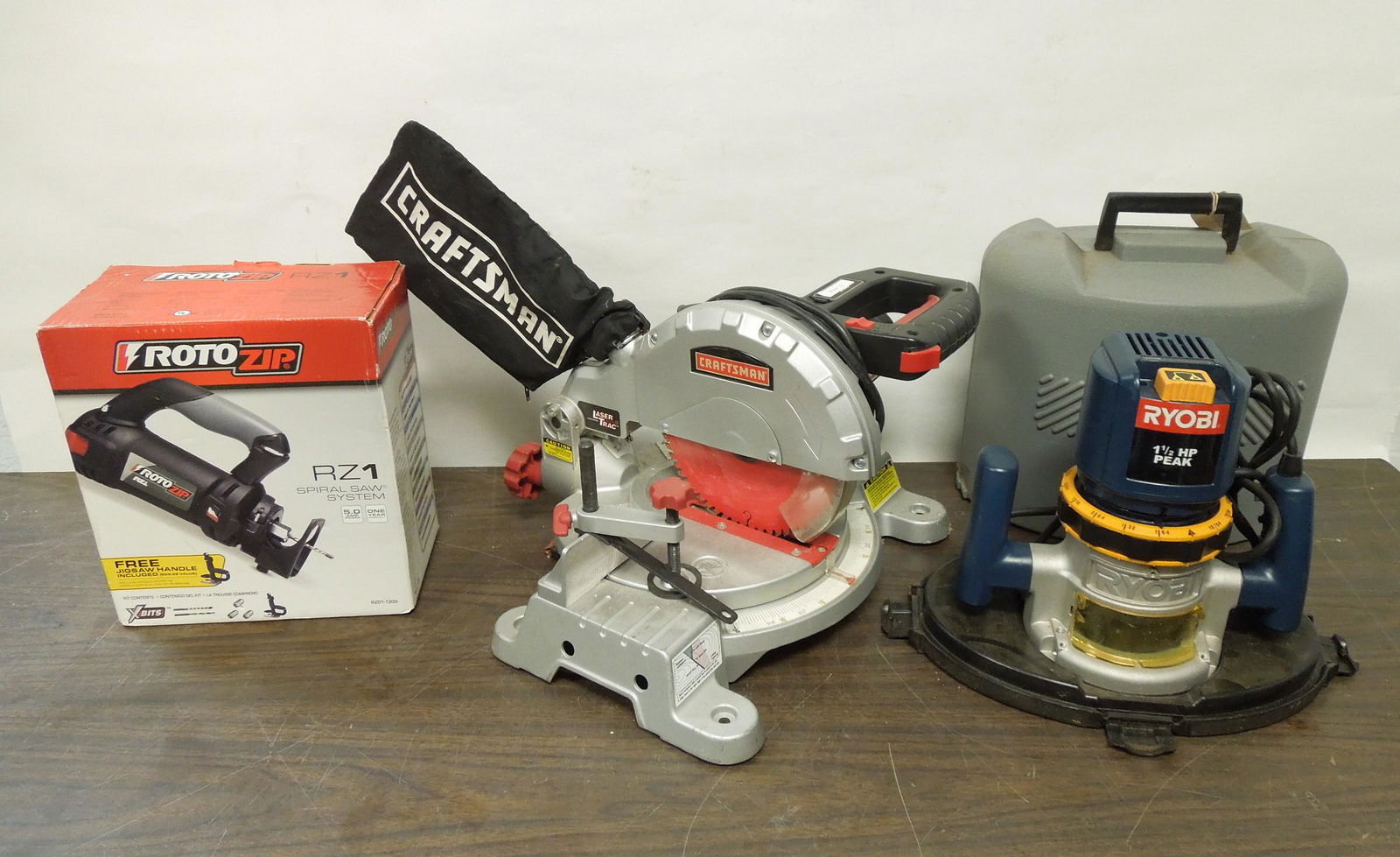 Group Of Power Tools (1 of 5)