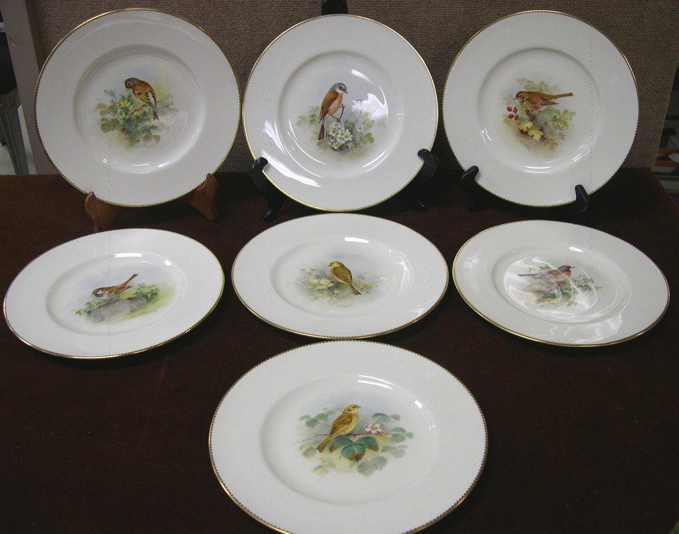 (7) Royal Worcester Bird Plates signed W. Powell: (7) Royal Worcester Bird Plates signed W. Powell including Redwing, Fieldfare, Yellow Bunting, Brambling, Red Backed Thrike, House Sparro, Yellow Bunting. Diameter: 10 1/2 inches Blue Royal Worcester
