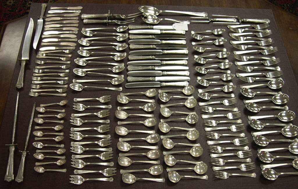 Wallace Sterling Silver Flatware- 154 pcs "Dauphine": Sterling Silver Flatware Service, 154 pieces, R.W. Wallace, “Dauphine”. Weight: 131.6 OZT (excluding 12 Dinner Knives and 8 Carving Implements with Sterling Handles).