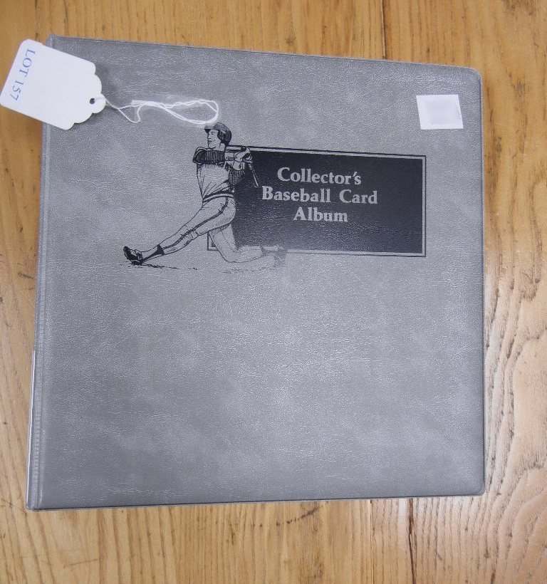 Baseball Card collection. One hundred thirty nine: Baseball Card collection. One hundred thirty nine (139) cards, including Ed Matthews Topps37, Henry Aaron Topps128, Eddie Robinson Topps51, Gil Hodges Topps145, Phil Rizzuto Topps113, Ernie Banks Topp