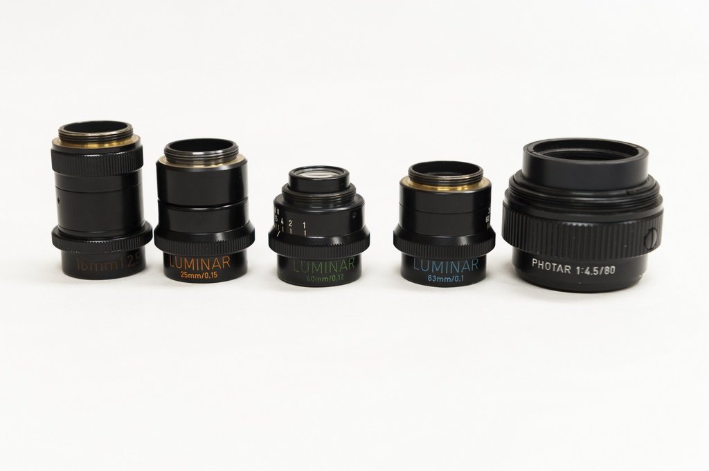 (5) Macro Lenses. Carl Zeiss & Leitz Wetzlar.: (5) Macro lenses; Carl Zeiss luminar 63mm/0.1, Carl Zeiss luminar 40mm/0.12, Carl Zeiss luminar 25mm/0.15, Carl Zeis 16mm f2.5 and Leitz Wetzlar photar 80mm f4.5.
