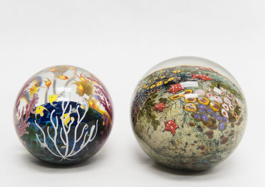 (2) Richardson Art Glass Paperweights. (1 of 8)