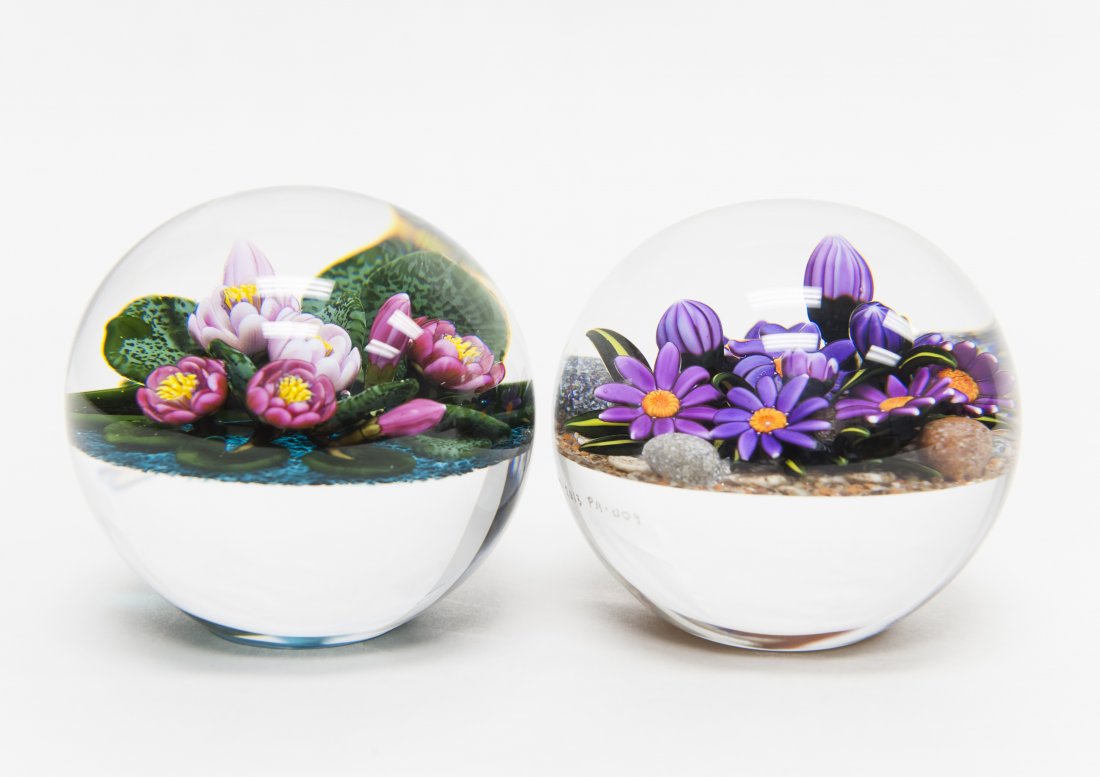 (2) Cathy Richardson Art Glass Paperweights. (1 of 9)