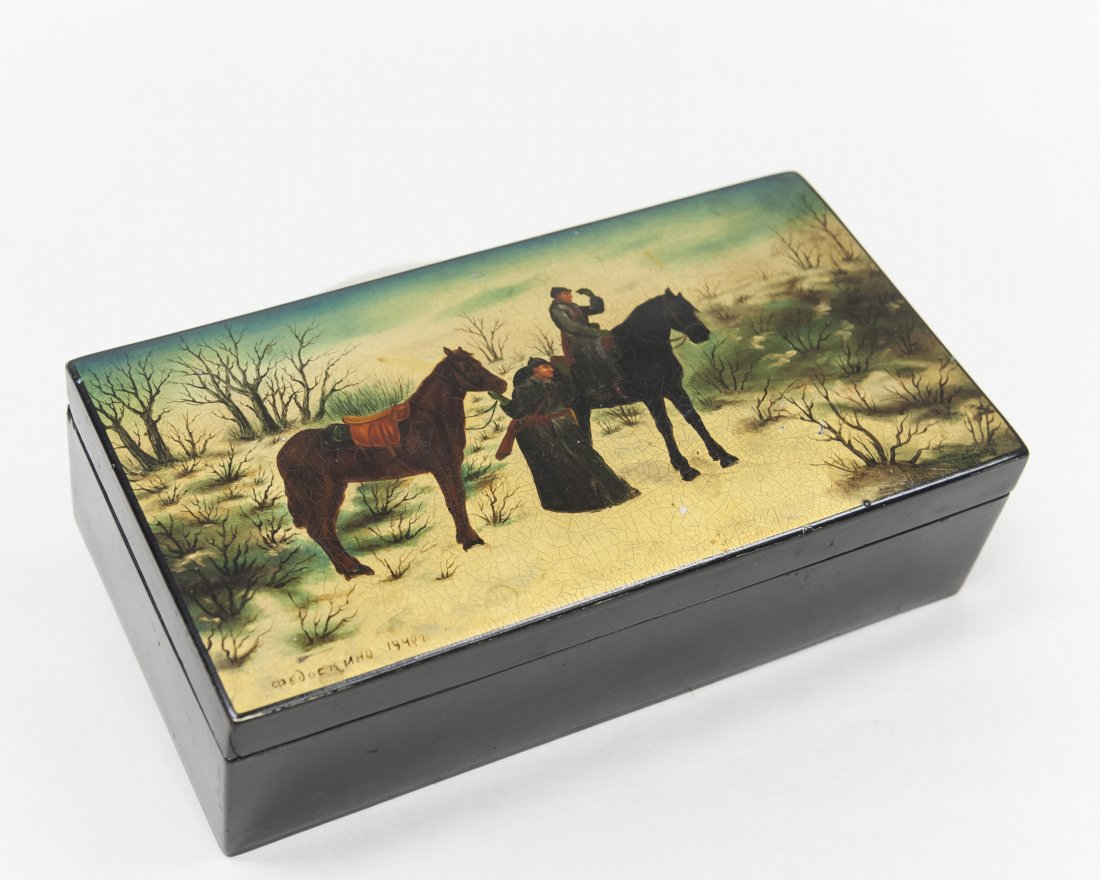Russian Fedoskino Lacquer Box. (1 of 10)