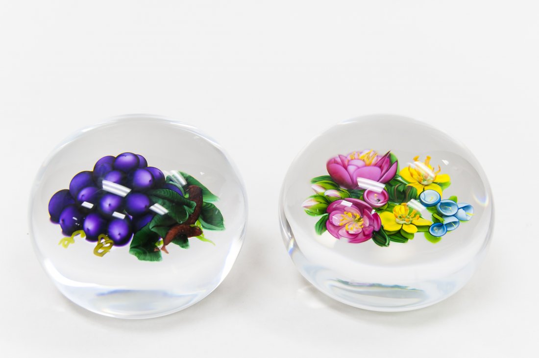 (2) Ken Rosenfeld Art Glass Paperweights. (1 of 5)
