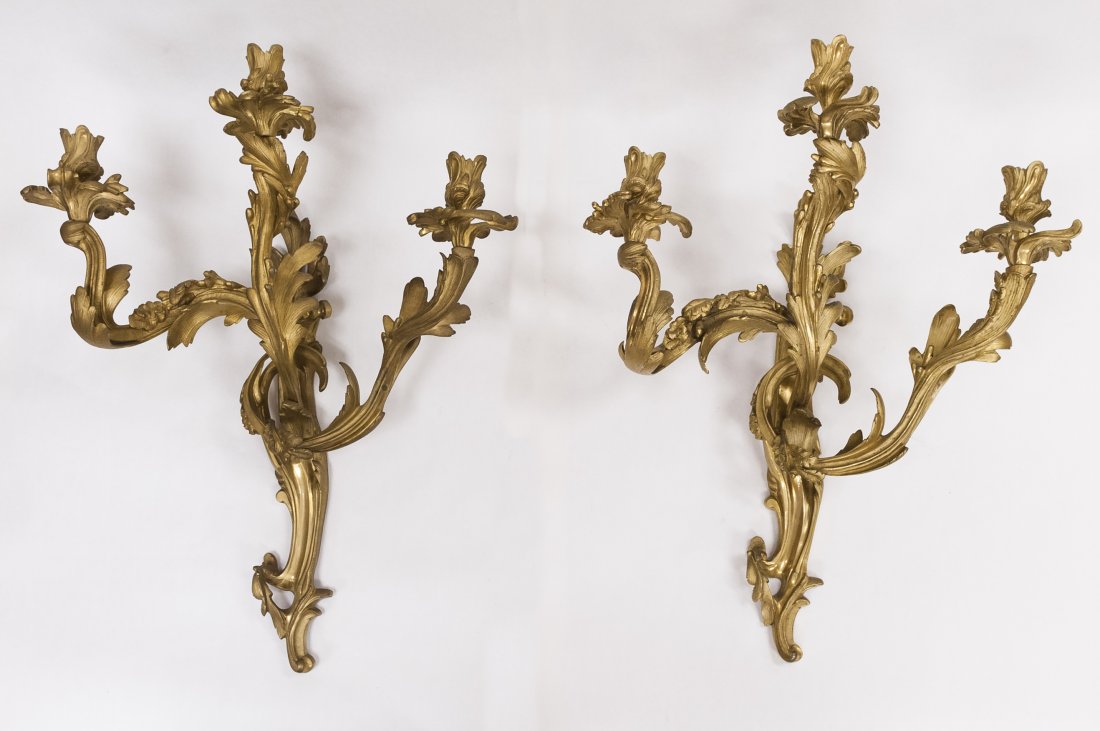 Pair Louis XVI Bras du Lumiere Sconces. (1 of 8)